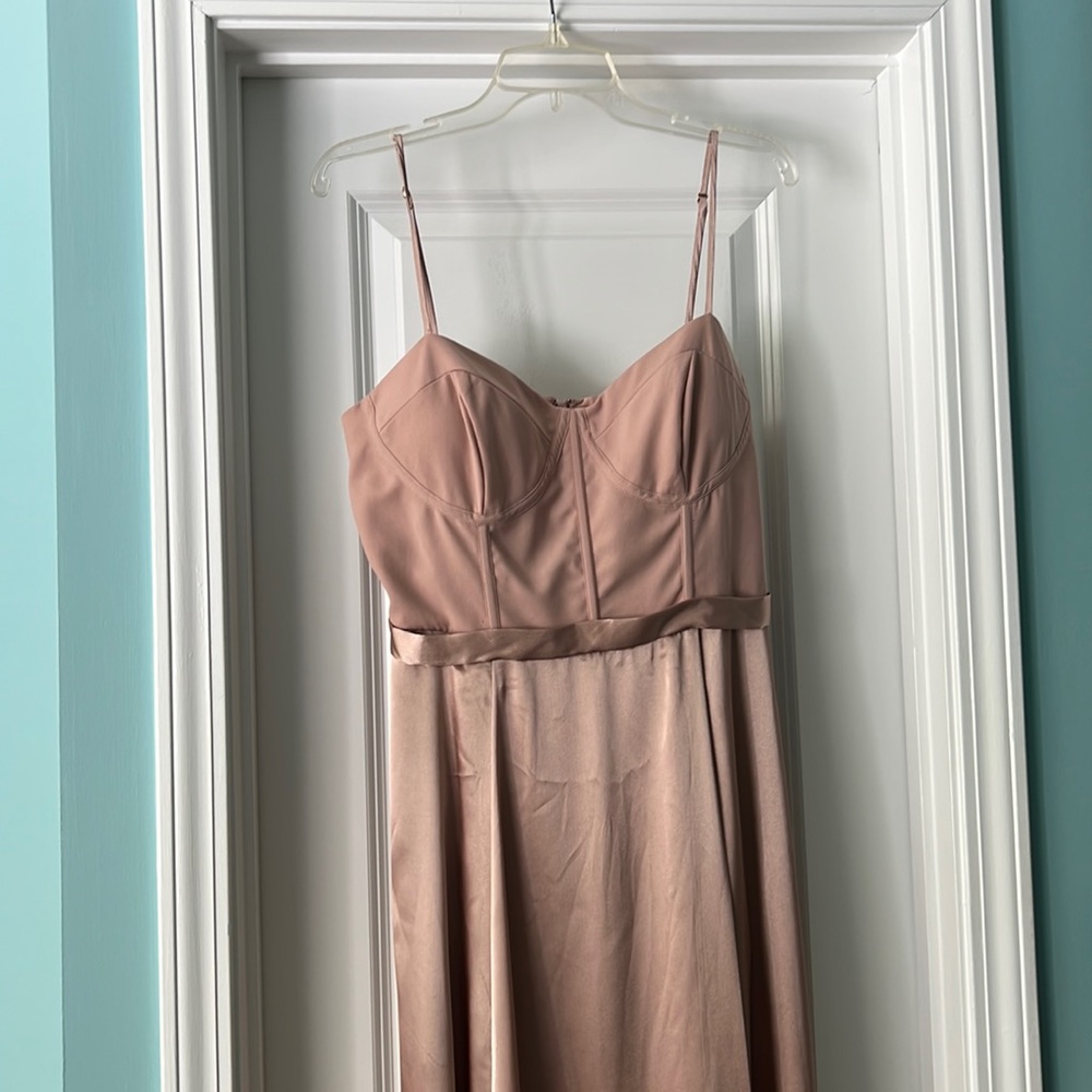 Bridesmaid dress: color - sand